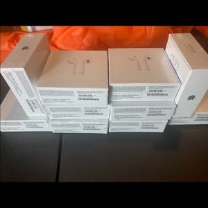 Apple air pods